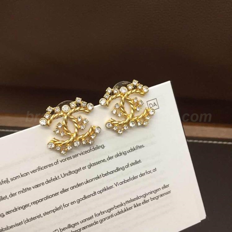 Chanel Earrings 546